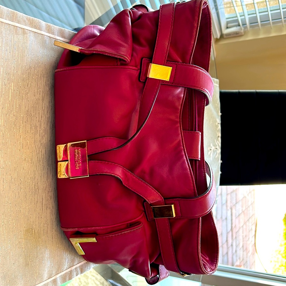 Michael Kors Fuscia leather handbag